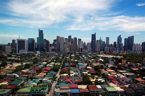 Local Twitter's takes on 'Manila culture' as Pinoys .